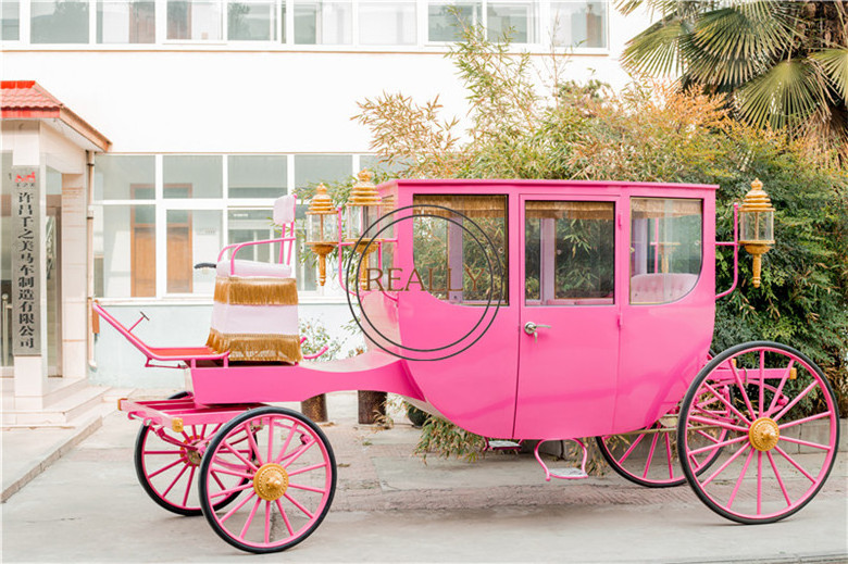 OEM Beautiful pink Royal horse carriage for wedding Scenic spot trailer