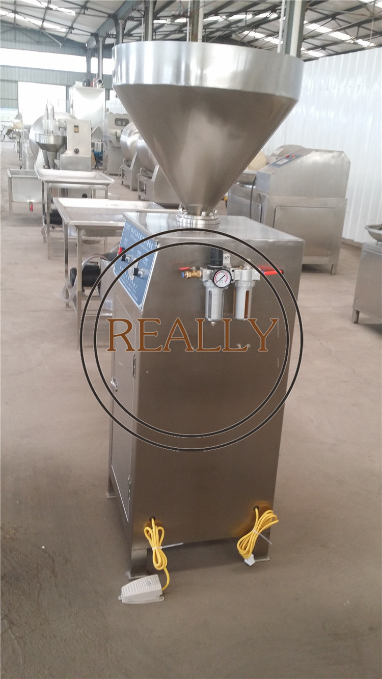 Sausage Meat Extruder Pump Sausages Stuffer Filling and Twisting Machine With High Quality Material