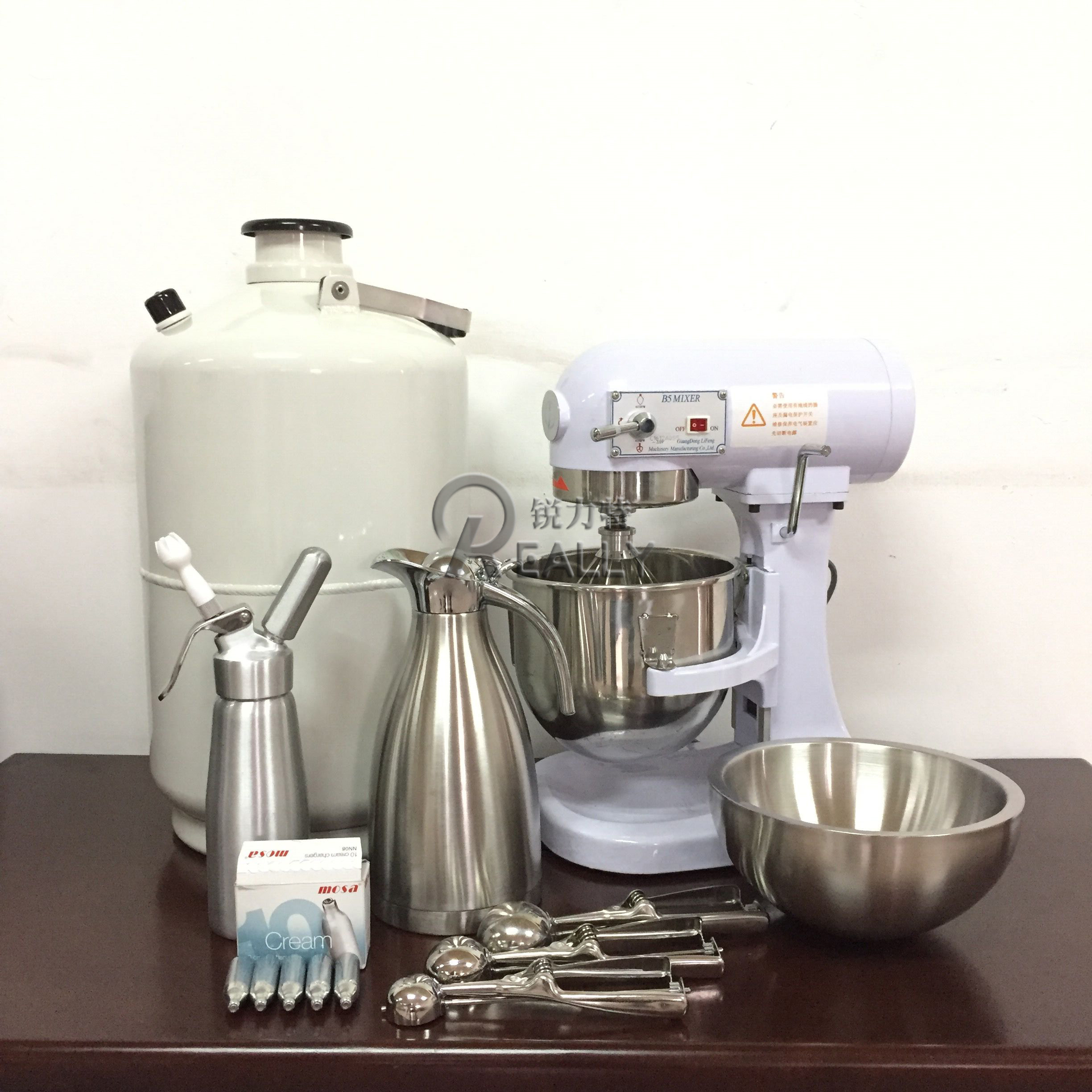 Oem New Style Liquid Nitrogen Ice Cream Machine Electric Ice Cream Maker