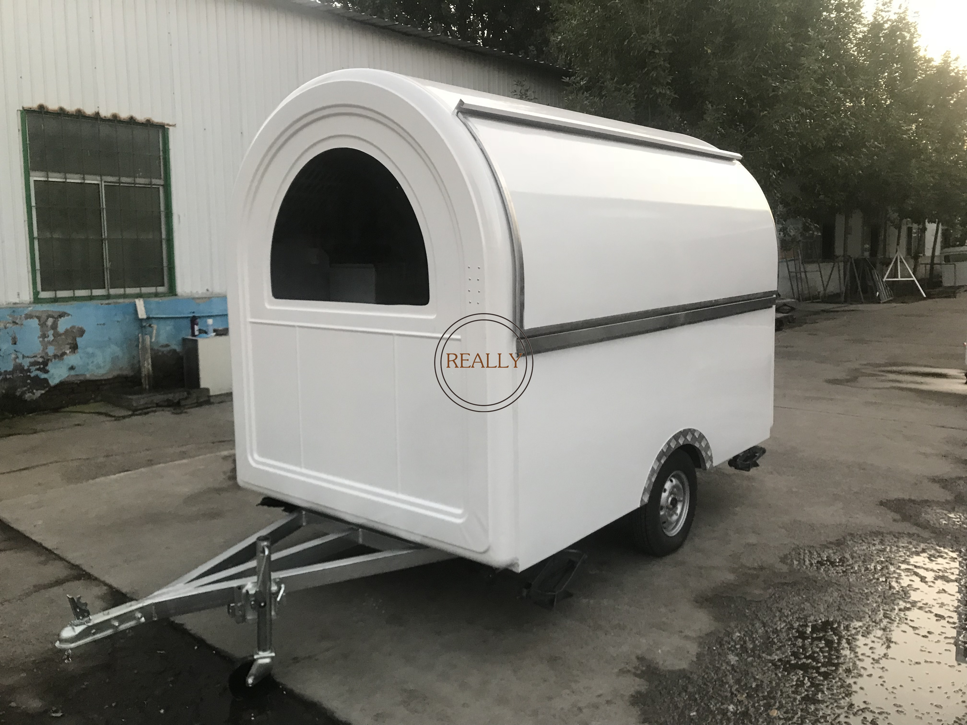 2024 Long Service Life Pizza Mobile Street Cart Fast Food Truck Fully Equipped Air Conditioner Hot Sale Australia