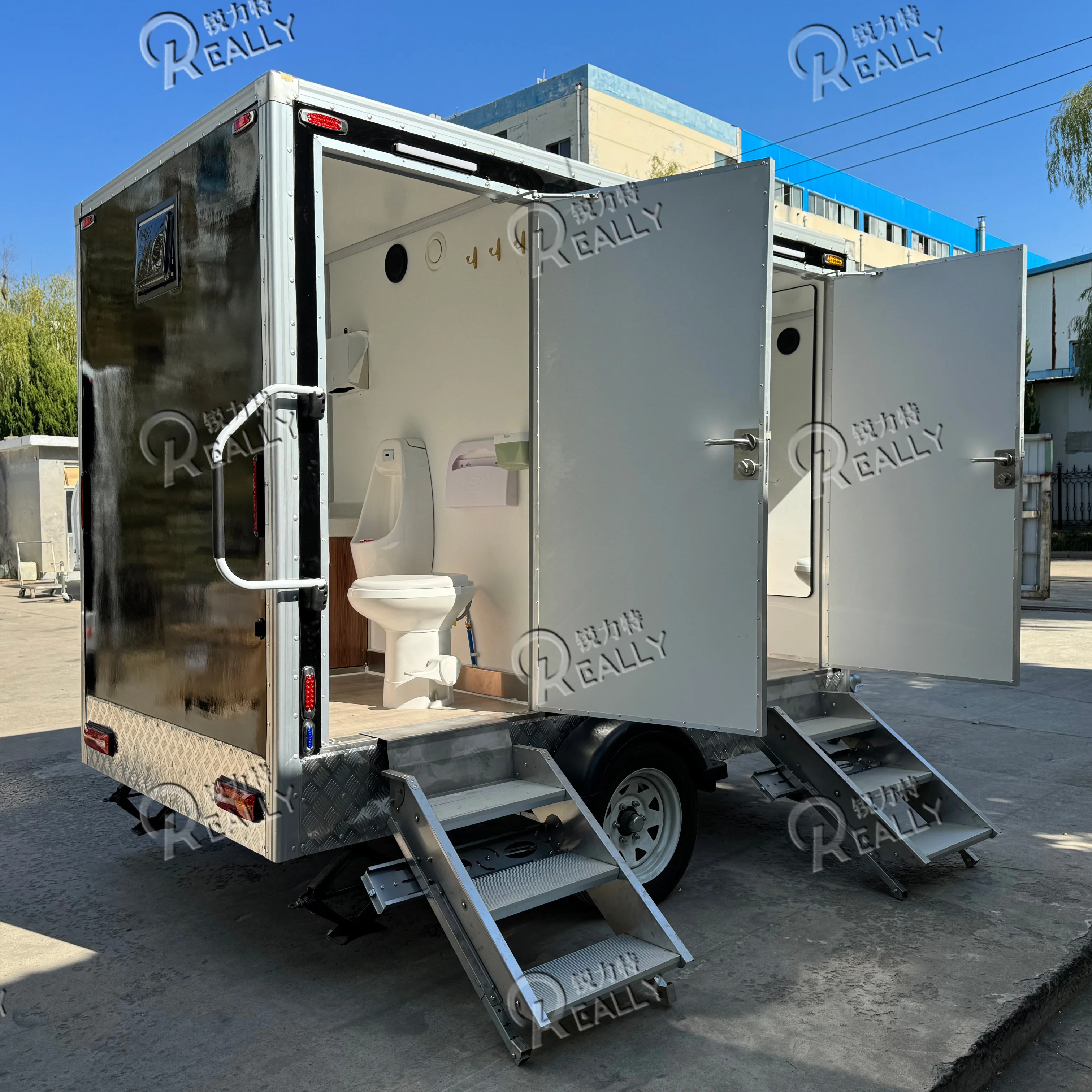 Mobile Outdoor Portable Bathroom Luxury Toilet Trailer Prefab House with  DOT/VIN