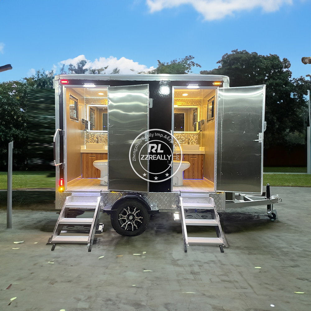 2024 Restroom Business Portable Toilet Luxury Bathroom Trailer Cost 4 Stall Restroom Trailer For Sale