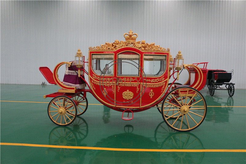 OEM Royal Horse Carriage Wedding Style Park Sightseeing Tour Carriages For Sale Drawn Wheeled Vehicle Retro Cart