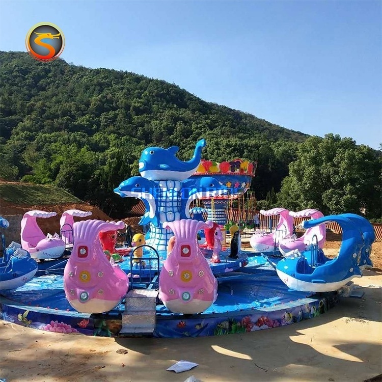 Outdoor theme park amusement playground water rides fight shark island with shooting gun