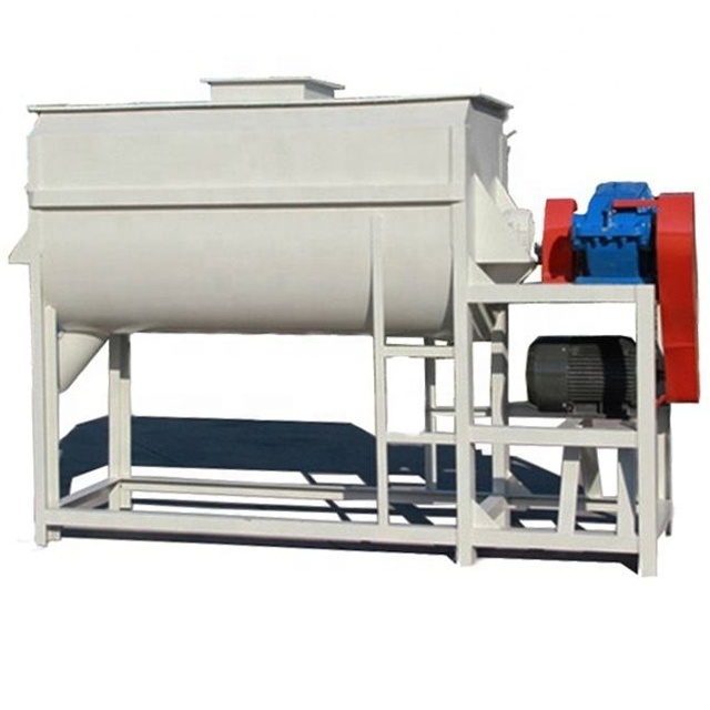 220v Horizontal Feed Mixer and Grinder Self Feeding Mixer Poultry Feed Mixing Machine Kenya