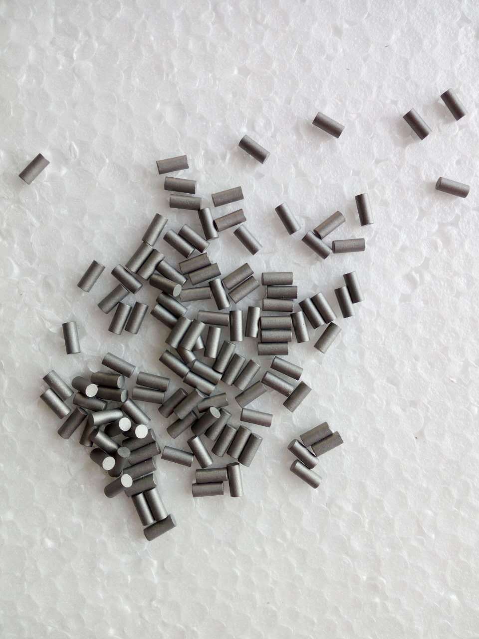 Solid tungsten carbide stud pins and nail for horse shoes/tire nails/tire studs/ Domed head size 4.5*9.0MM