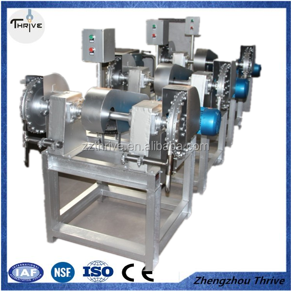 Semi Type Coconut Deshuking Machine / Coconut peeling machine