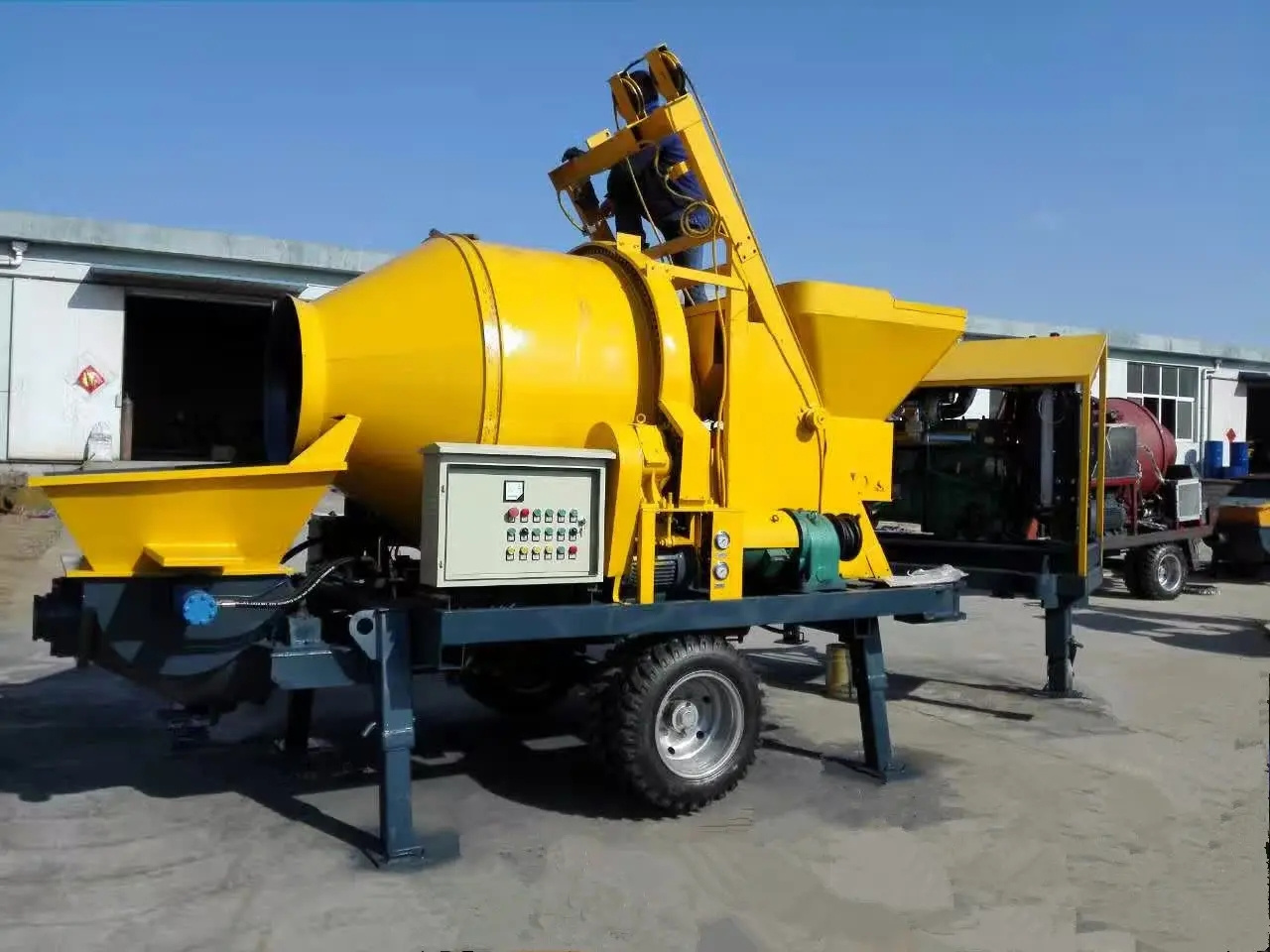 concrete machine pumping diesel mixer pump JBS30 for sale in egypt