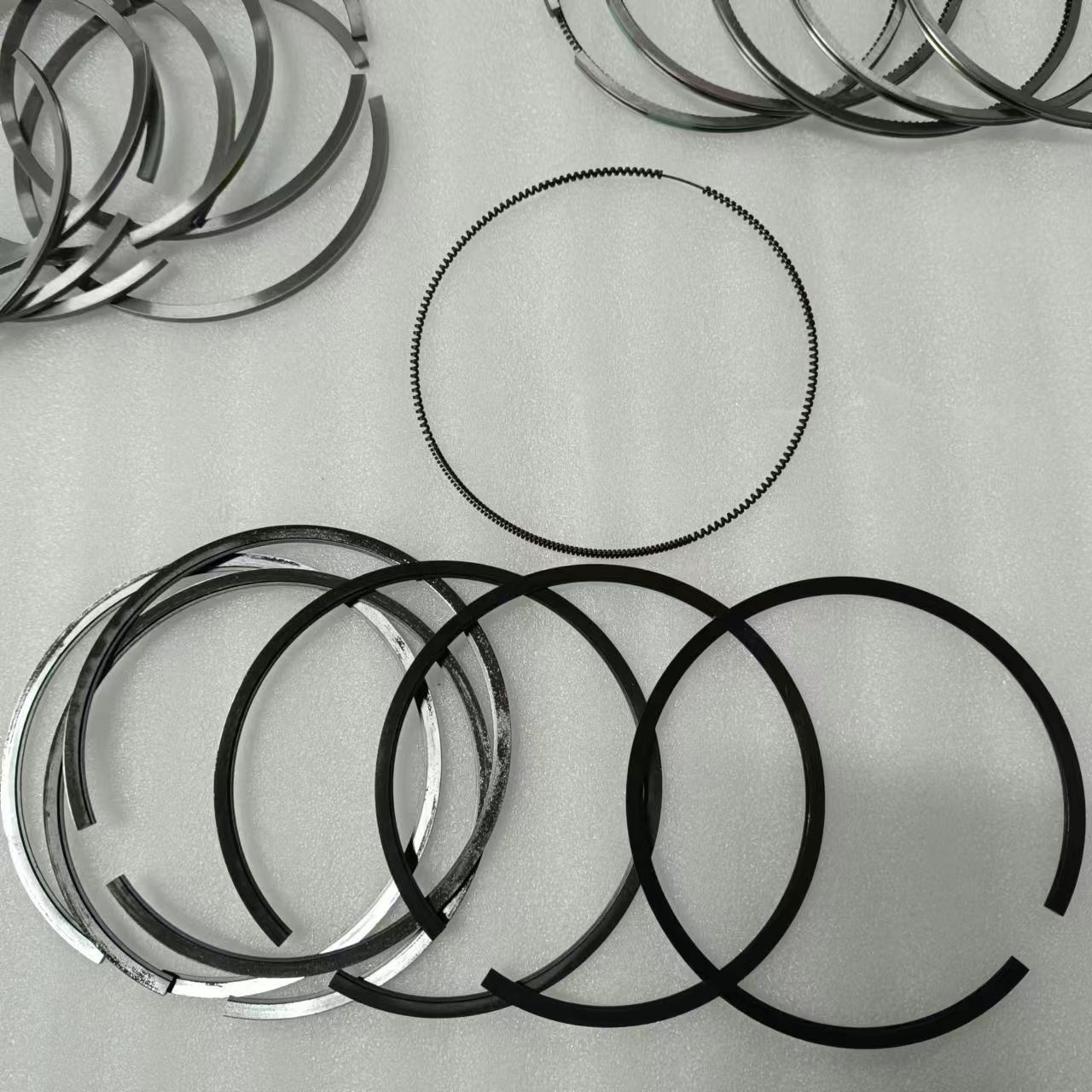 High Quality Bus Engine Piston Ring Manufacturers  Engine Piston Ring For Yutong Bus Parts