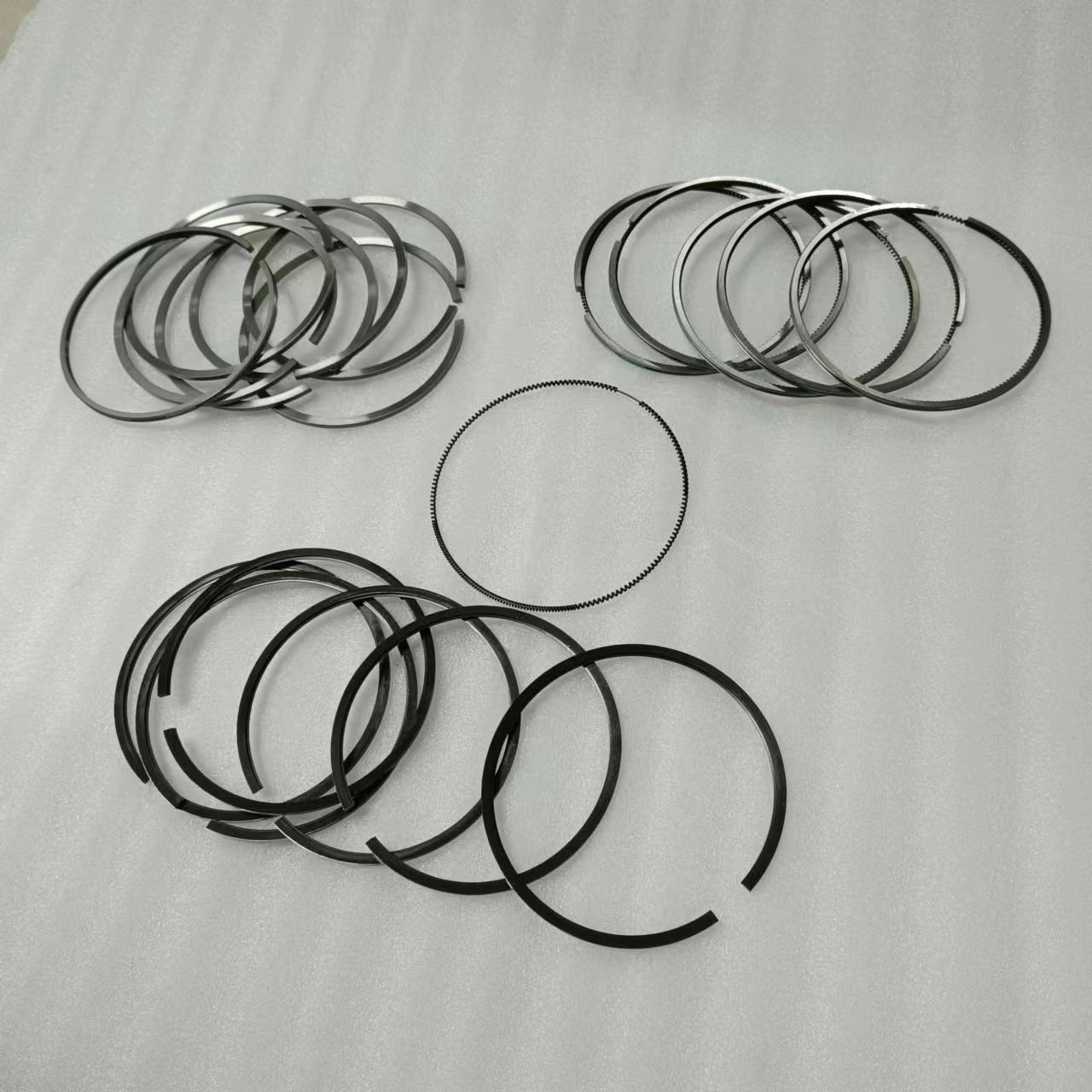 High Quality Bus Engine Piston Ring Manufacturers  Engine Piston Ring For Yutong Bus Parts