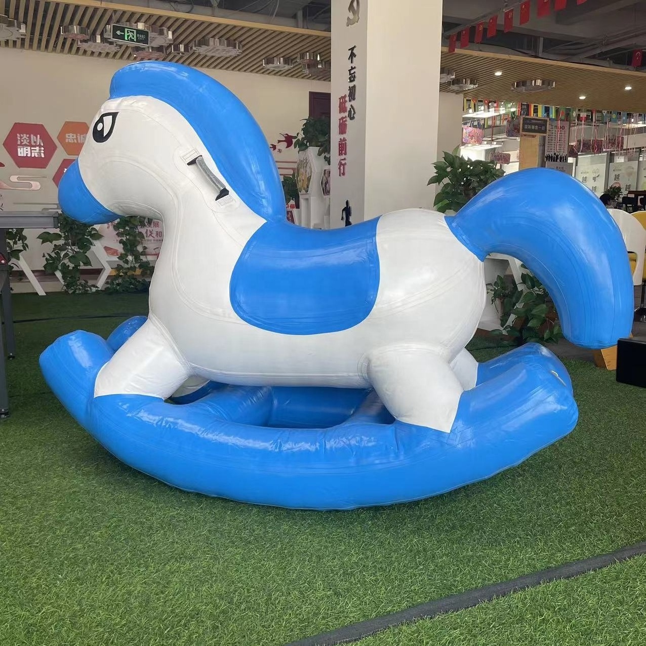 WINSUN western theme party inflatable horse toy inflatable hongyi toy