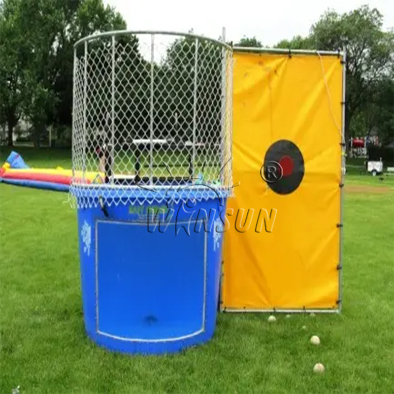 WINSUN Popular backyard Dunking Machine Dunk Tank Cheap Inflatable Dunk Tank Interactive Kids Adults Jeux Gonflables