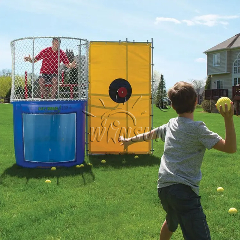 WINSUN Popular backyard Dunking Machine Dunk Tank Cheap Inflatable Dunk Tank Interactive Kids Adults Jeux Gonflables