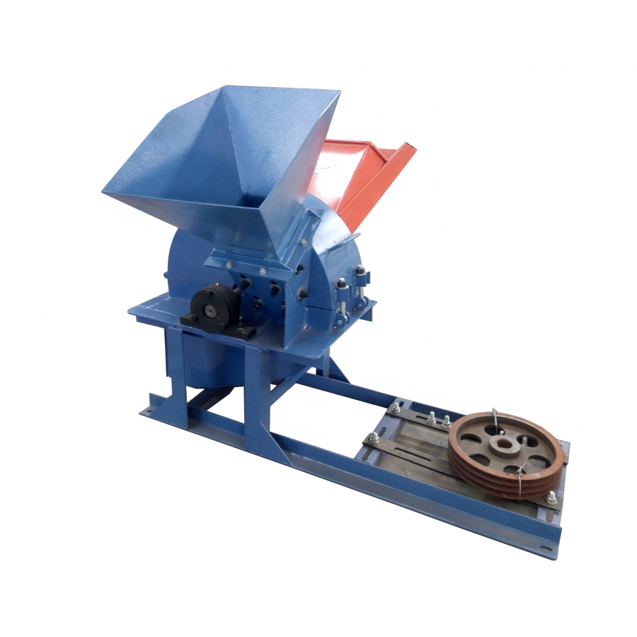 Coconut Shell Grinding Diesel Wood Sawdust Crushing Machine Waste Wood Crusher Machine For Biochar Pellet