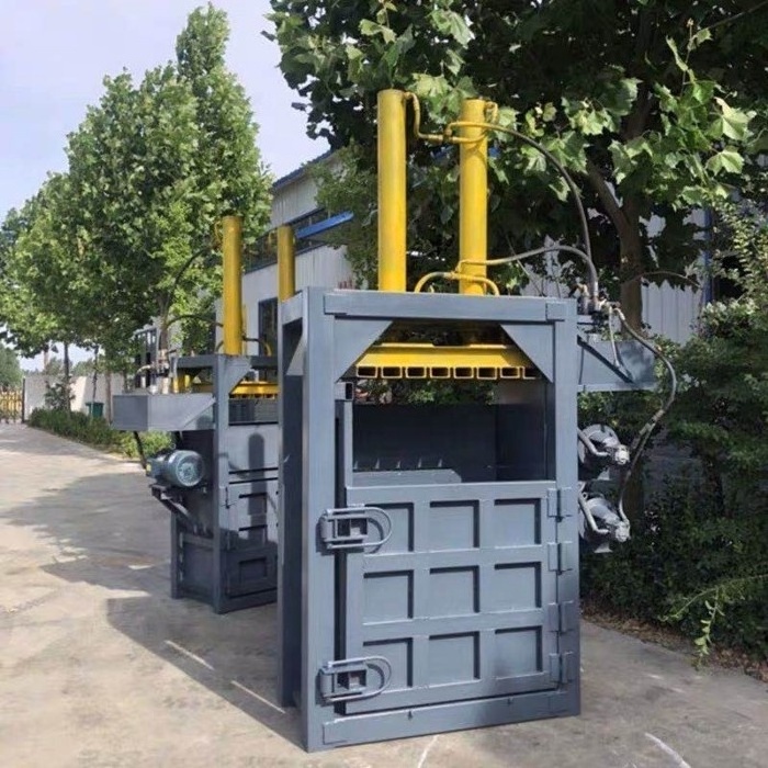 Popular and high efficiency Automatic Plastic scrap baler/pet bottle hydraulic vertical baling machine