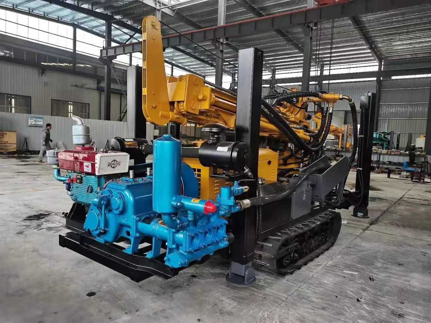 Driller Land Drilling Crawler Hydraul Drill Rig for Water Well