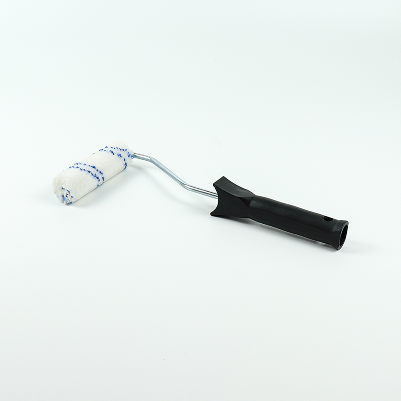 Wholesale Practical Zinc-plated PP+TPR Handle Paint Roller Brush  RM-06