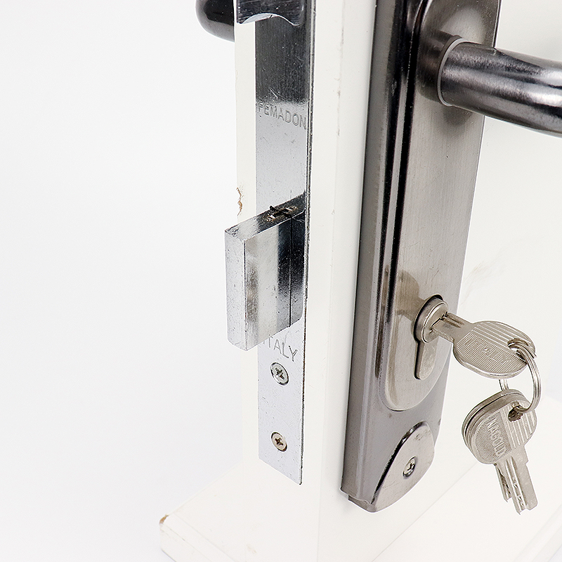 Hotel High Quality Handle Lock With keys A02