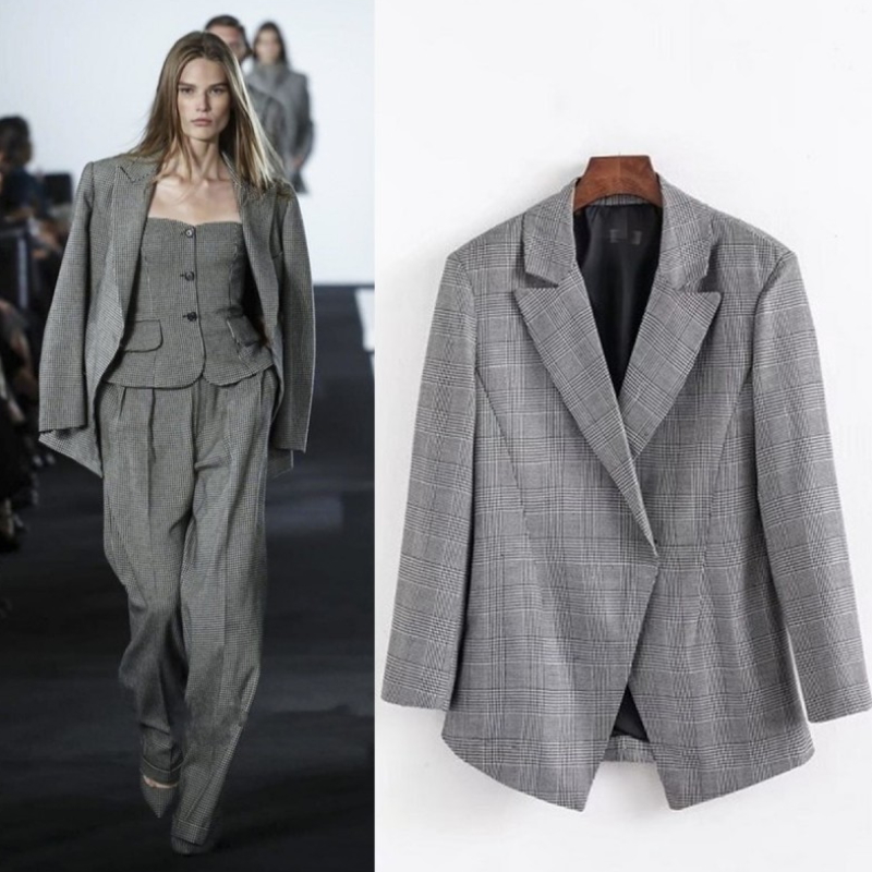 Fashion cultivate one's morality joker hidden-interlocking coat  X-007