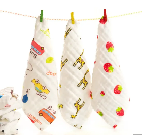 Soft Towel for Children with Cartoon Printed 6-Layer Yarn
