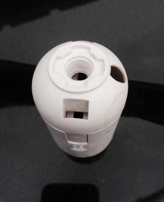 Amazon Hot Sale Wholesale Custom White E27 Plastic Cassette Lamp Holder