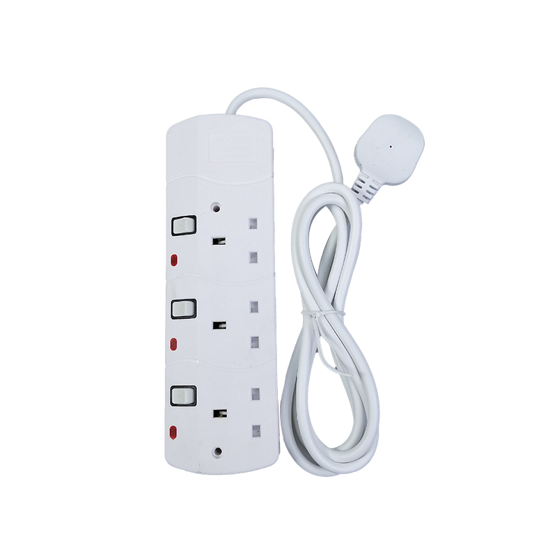 Safe Surge Mult-Protection Switch Extension  Power Strip