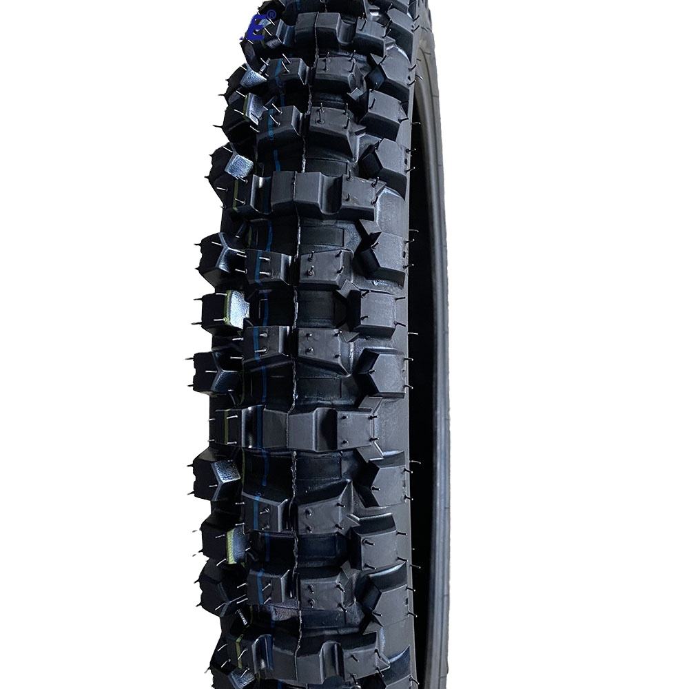 18 Inch Natural Rubber Vertical Pattern Motorcycle Tubeless Tire