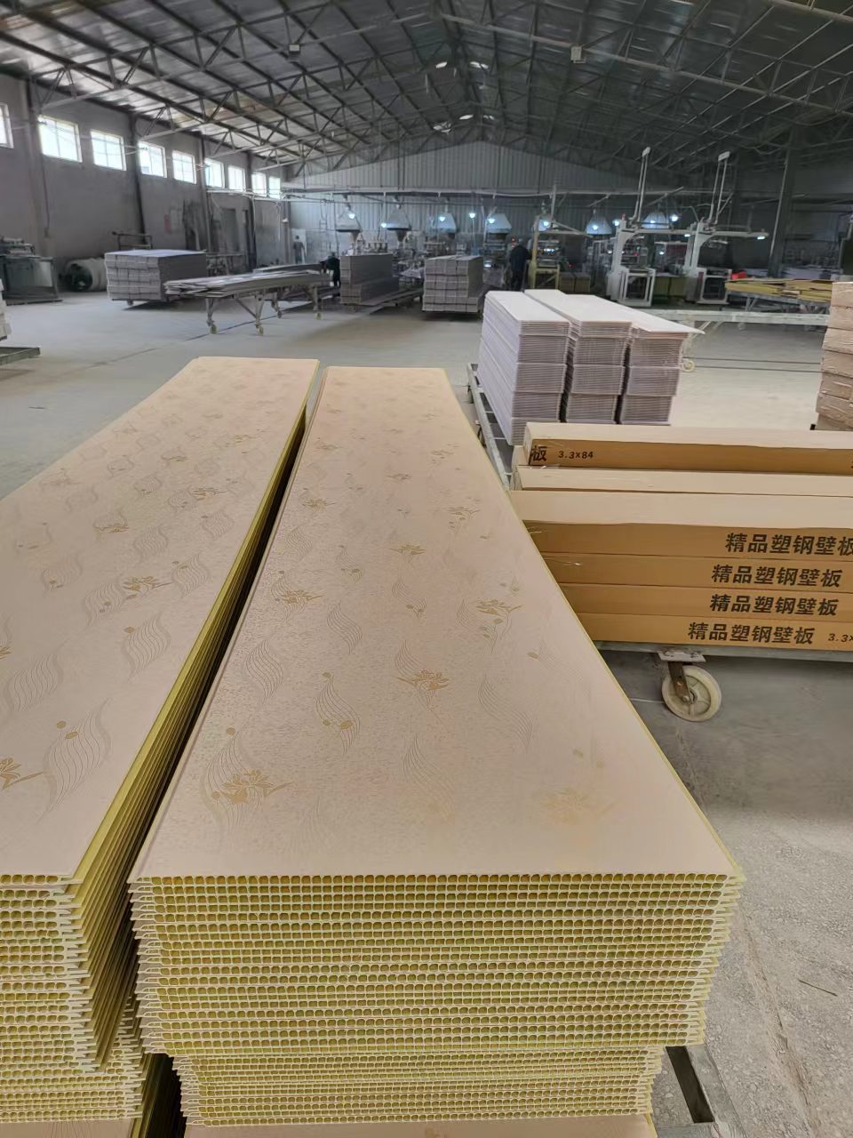 Suppliers Frame Accessories Uv Coating Wall And Ceiling Panels For Interior Wall Decor