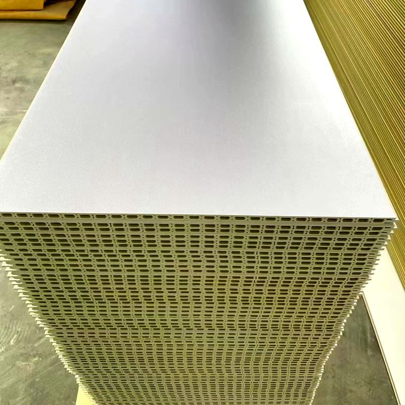 New Design Waterproof Moistureproof Suspended Drop Pvc Ceiling Panels Tiles Wall Cladding