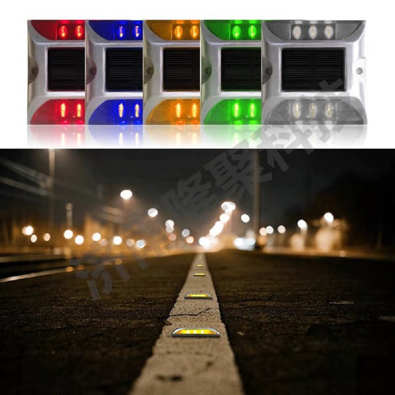 Pathway Solar Powered Reflective Driveway Markers Led Traffic Solar Warning Light