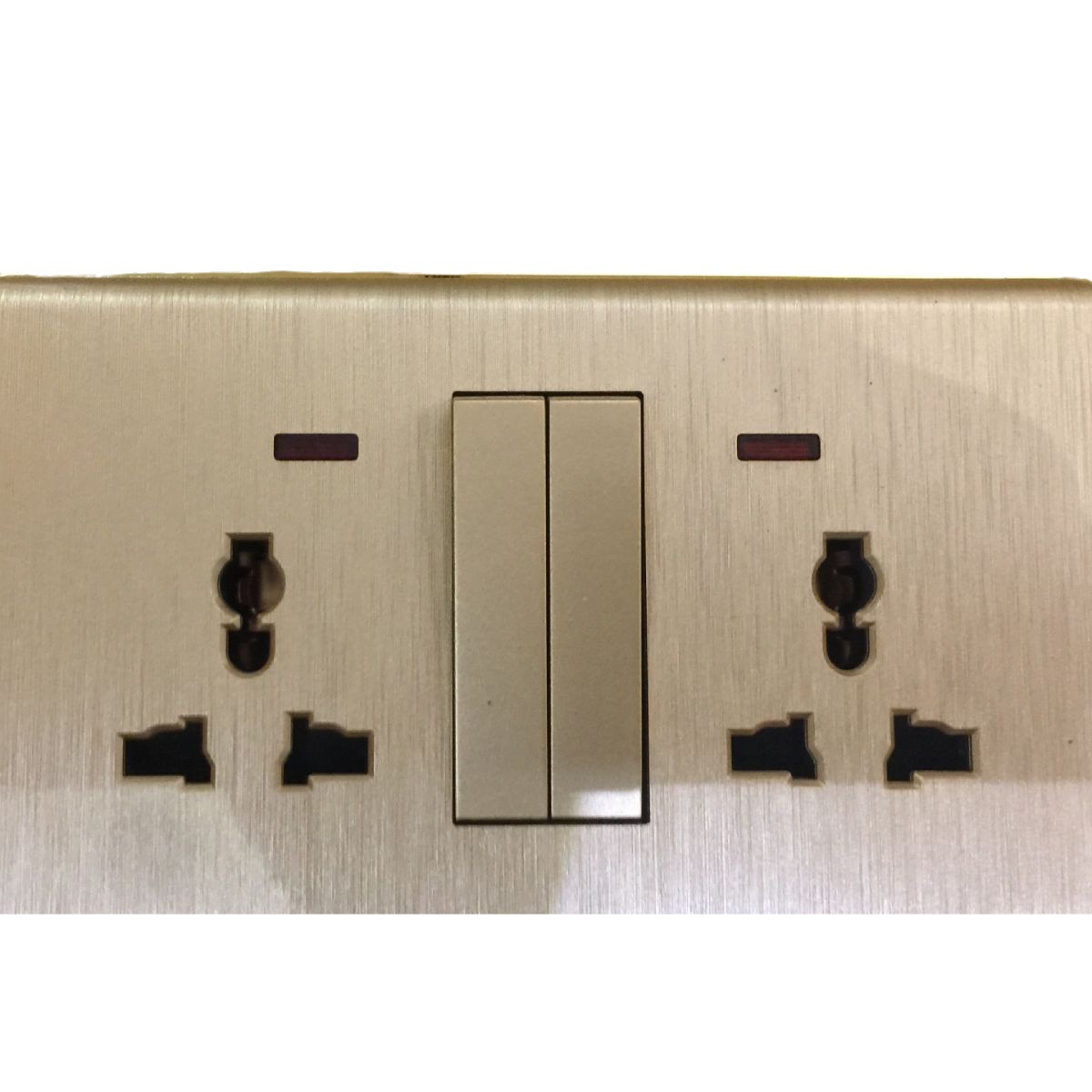 China Electric Uk Standarded1 Gang 2 Gang 3 Gang Wall Switch And Socket Touch Panel