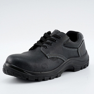 slip resistant boots for men