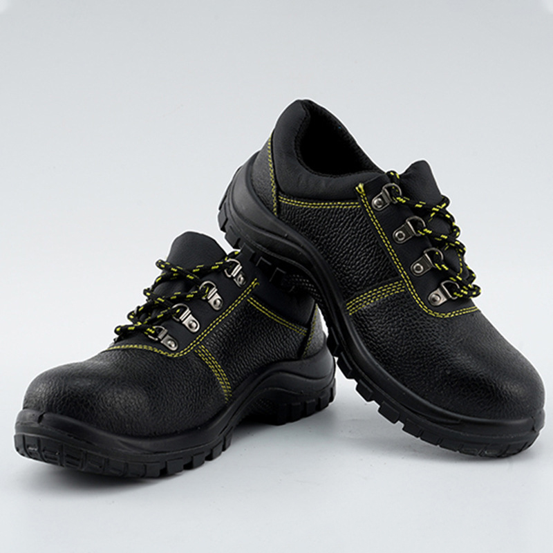 Anti slip Anti puncture Light Weight Construction Safety Shoes Black Waterproof Leather Work Boots Safety Shoes For Workers