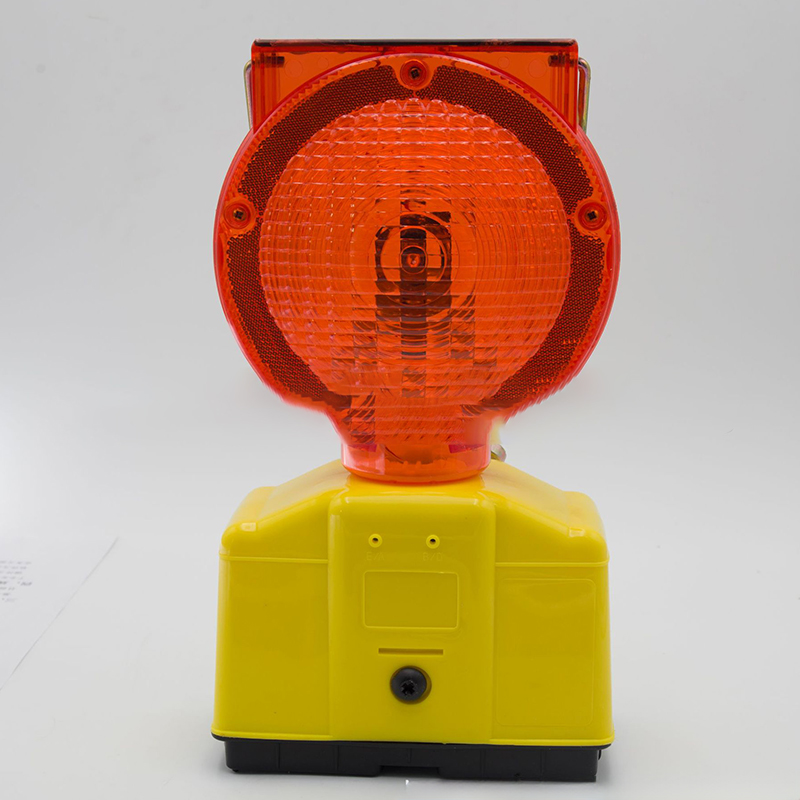 Solar Power Obstruction Barricade Yellow Color Solar Led Traffic Warning Light